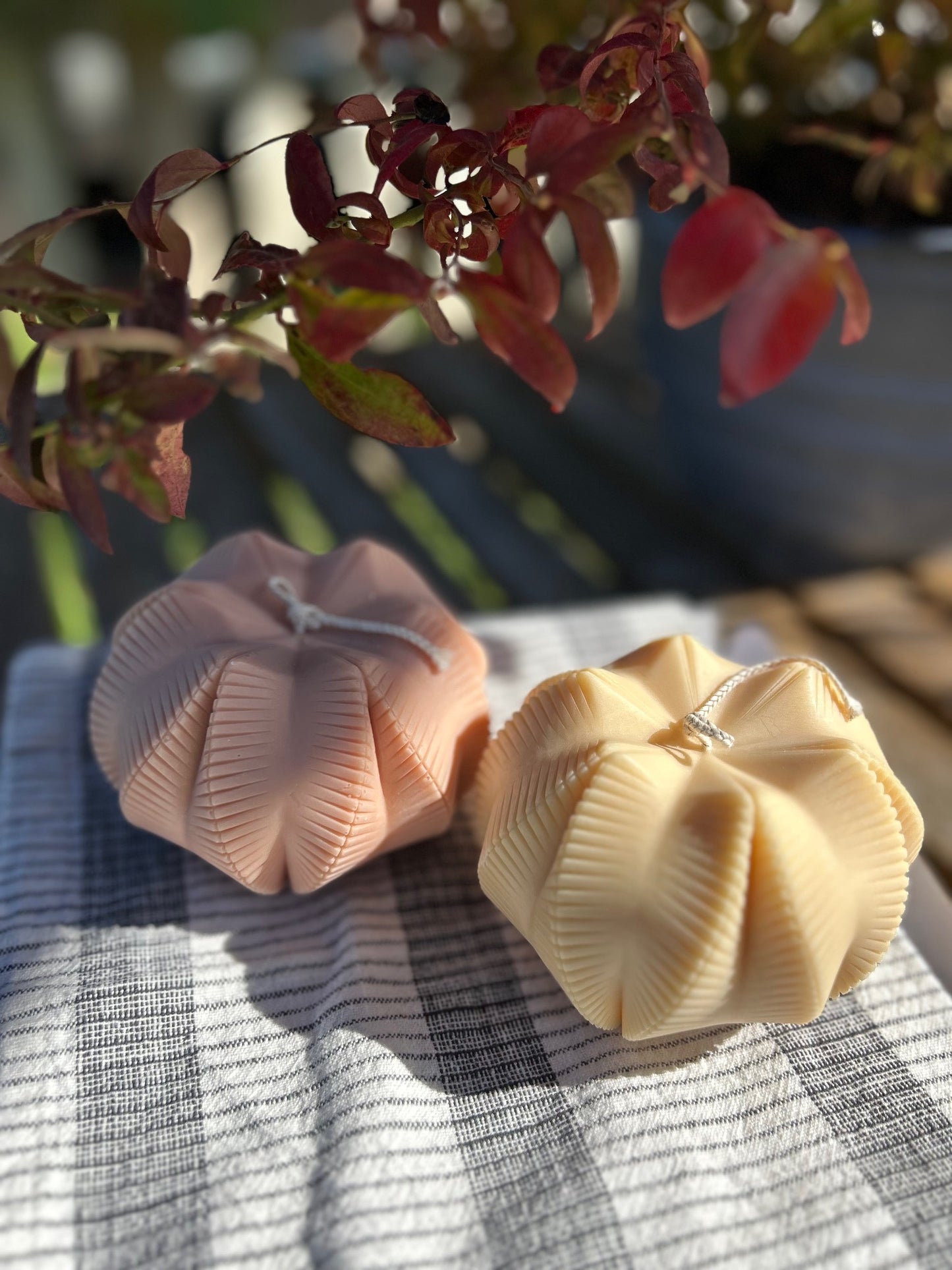 Mauve Ribbed Pumpkin Candle