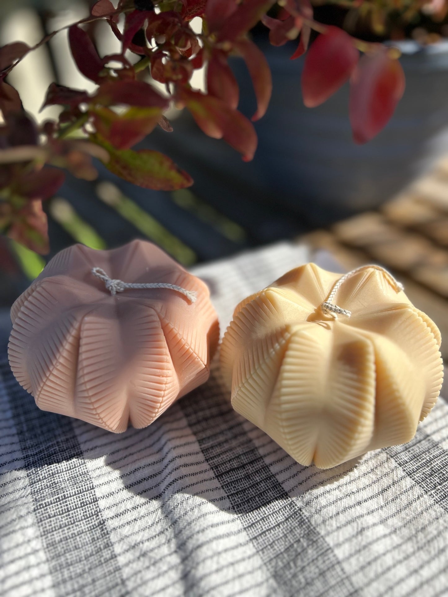Mauve Ribbed Pumpkin Candle